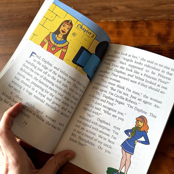 Vintage 1998 Scooby-Doo! & The Mummy's Curse Paperback Chapter Book - Picture 6 of 8